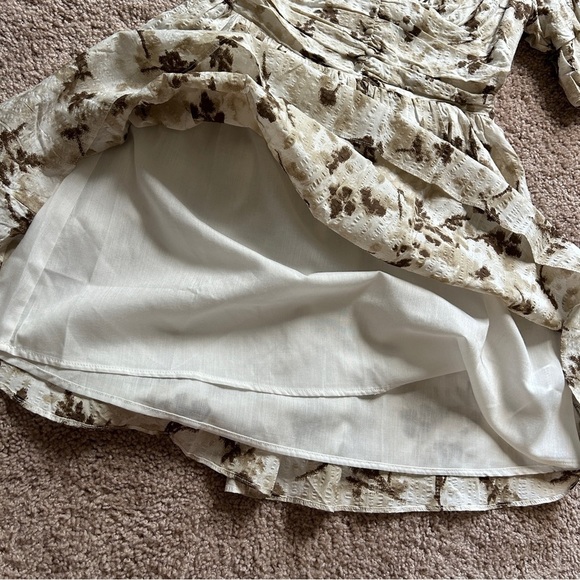 Avara Chrissy Floral Cream Brown Mini Dress NWT Size Small - Picture 5 of 12